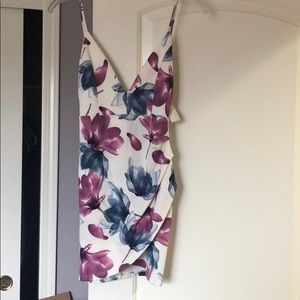 Beautiful white mini dress